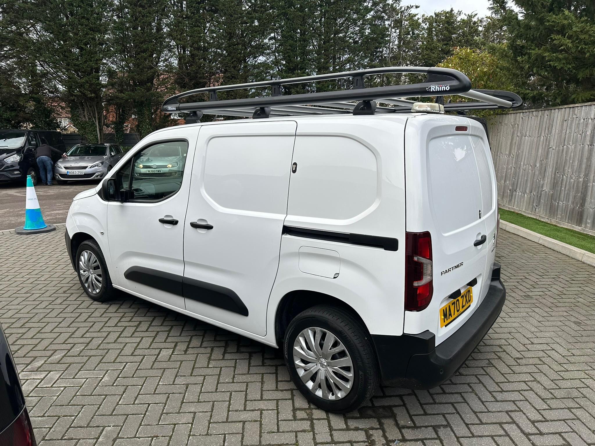Peugeot Partner with Rhino Kamm rack on roof